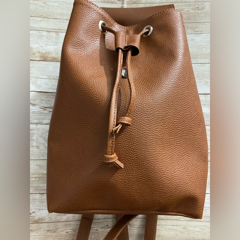 Women’s Leather Drawstring Backpack Brown - Picture 7 of 12